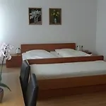 Ulmer Stuben 3*